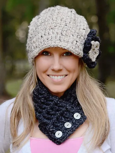 Charcoal gray button scarf