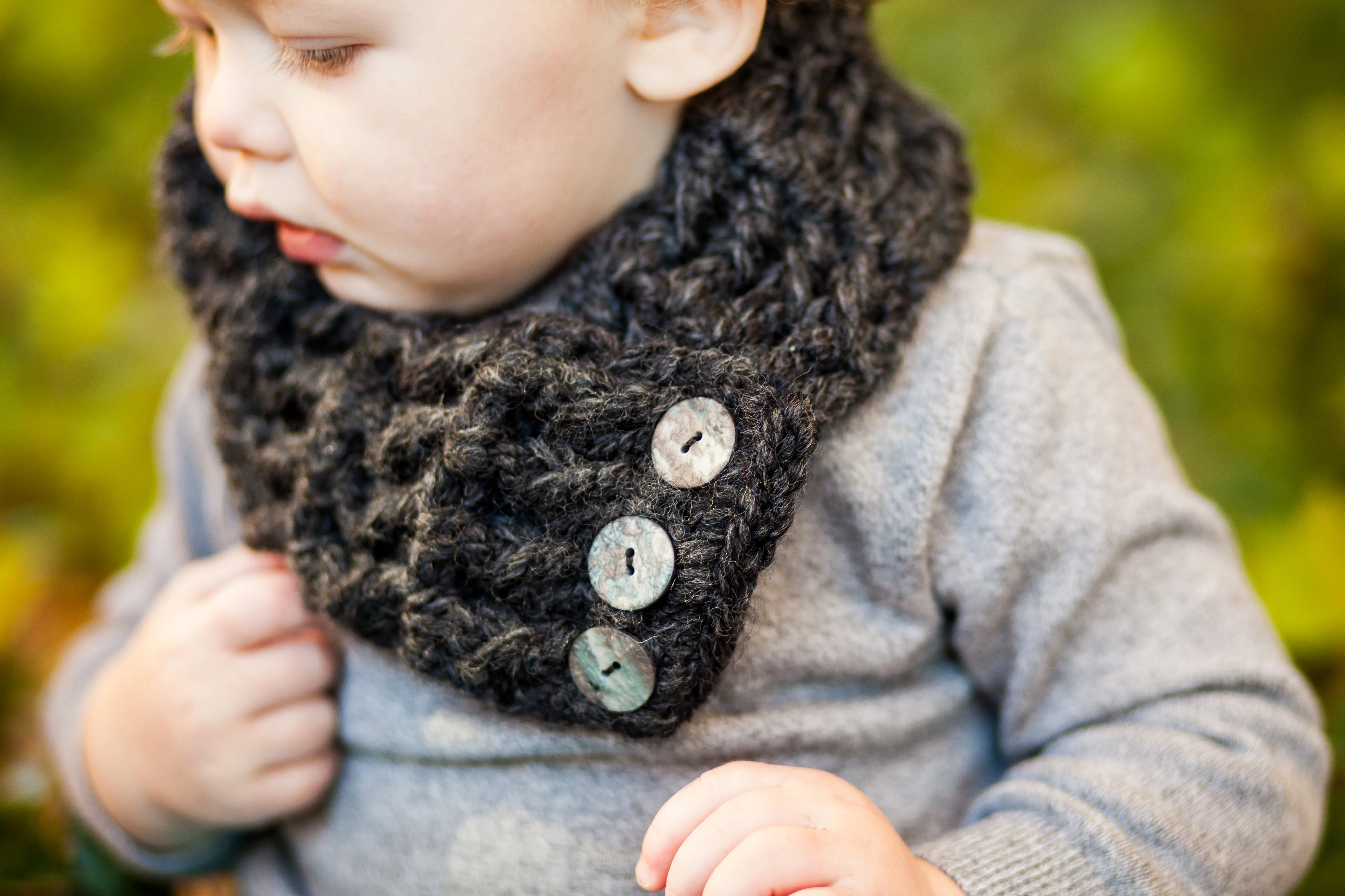 Charcoal gray button scarf