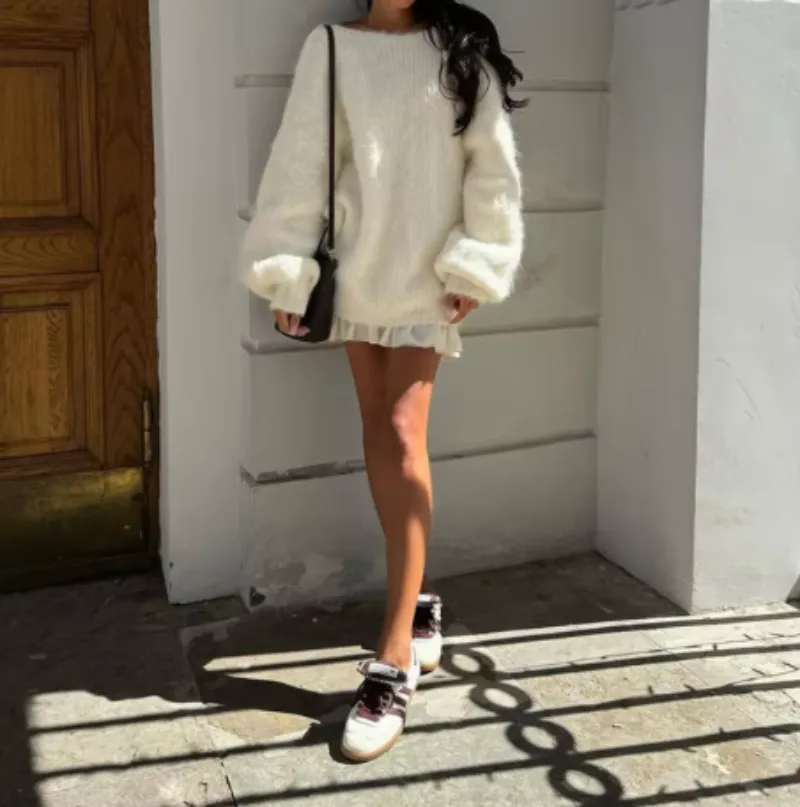 ESMEE - FLUFFY OVERSIZED SWEATER