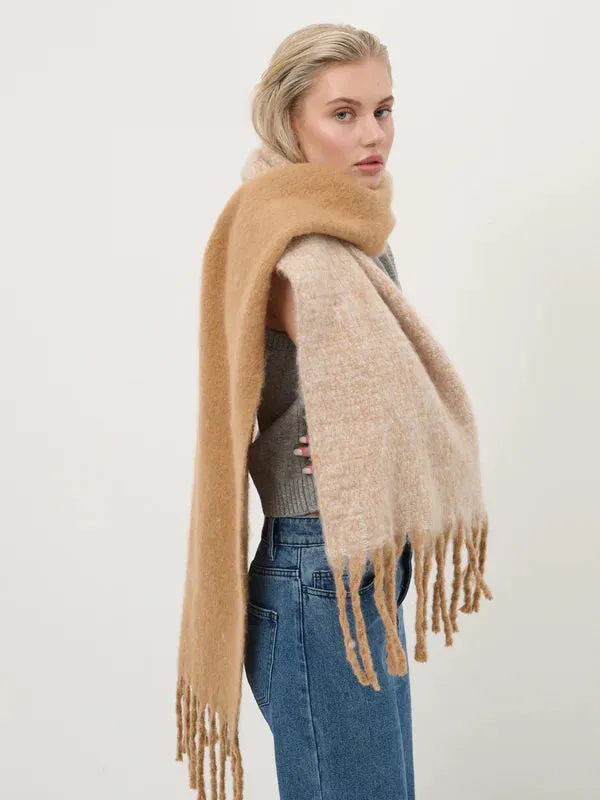 Libby Fluffy Scarf